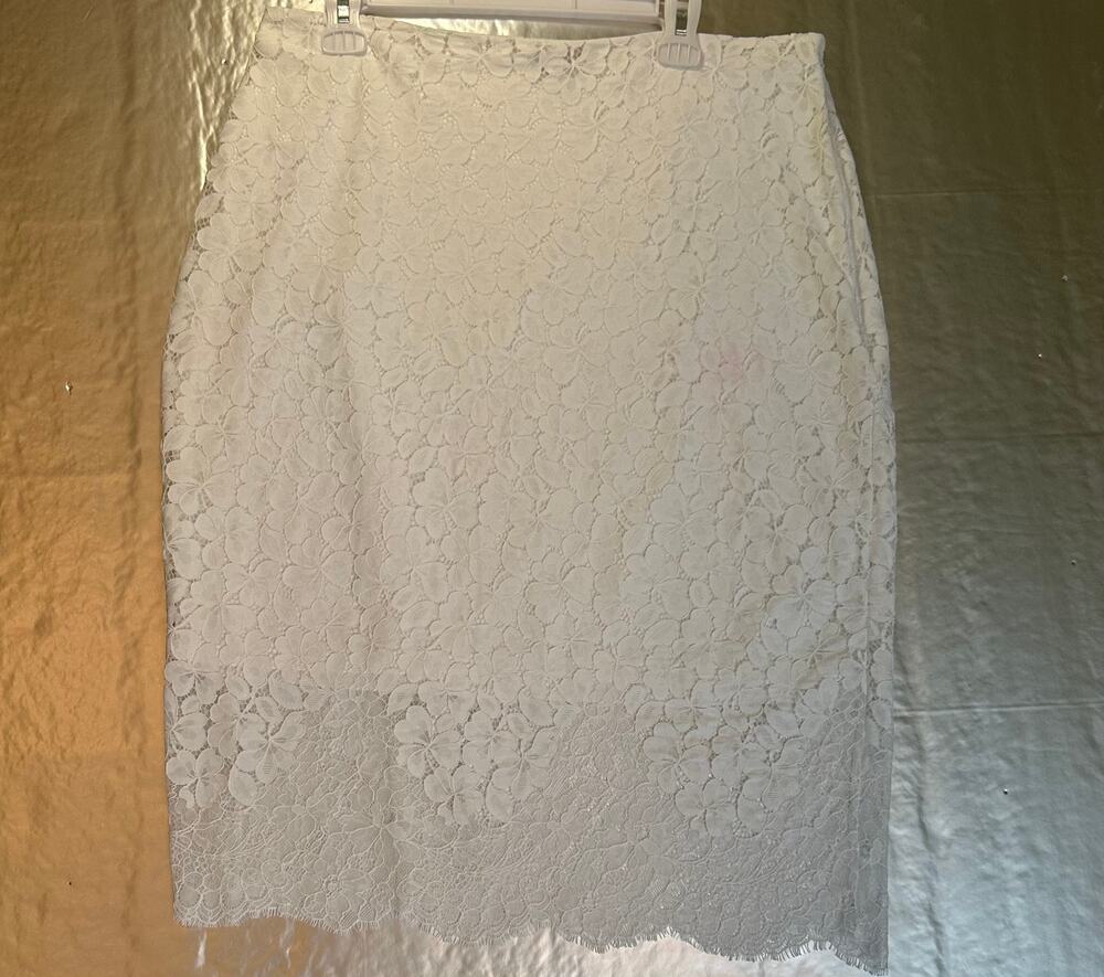 Express 14 White Floral Lace Pencil Skirt Lined Scalloped Hem